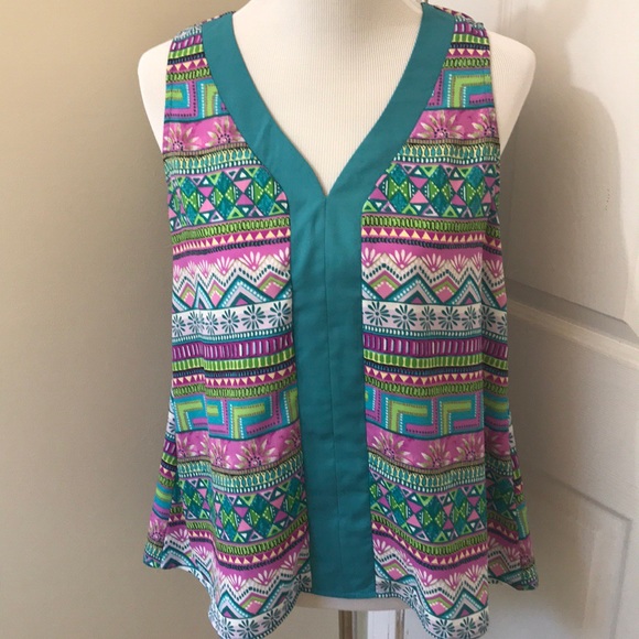 Pink Owl Tops - Pink Owl Aztec Flowy Top sz Medium